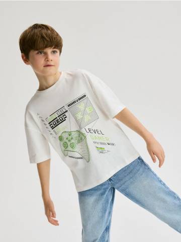 Reserved - BOYS` T-SHIRT - кремовий - 025CJ-01X Reserved - BOYS` T-SHIRT - кремовий - 025CJ-01X