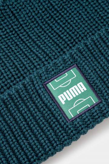 Хлопковая шапка Puma Classics Graphic Short Beanie цвет зелёный хлопковая 025680 Хлопковая шапка Puma Classics Graphic Short Beanie цвет зелёный хлопковая 025680