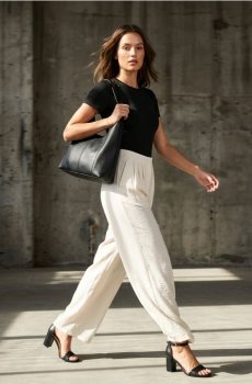 Боді - чорний