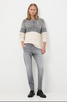 Свитер Medicine