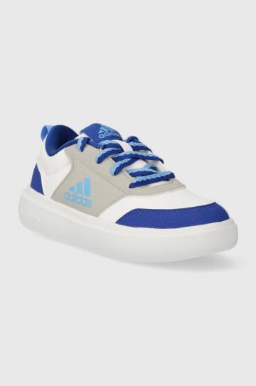 Детские кроссовки adidas Детские кроссовки adidas