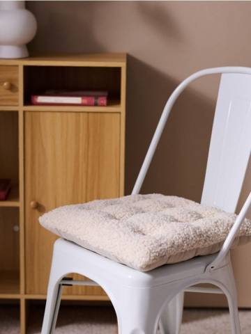 Подушка - кремовий Подушка - кремовий