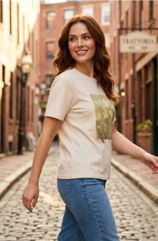 Бавовняна футболка з коротким рукавом і золотим принтом - кремовий