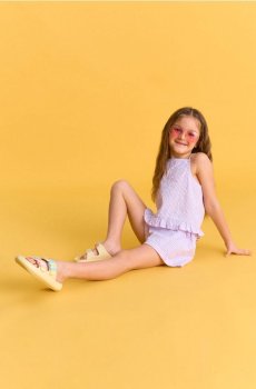 Легкі пінні шльопанці з регульованими ремінцями - світло-жовтий