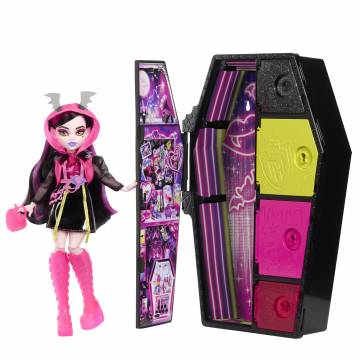 Ігровий набір Monster High Неонові та бомбезні Жахо-секрети Дракулори (HNF78) Ігровий набір Monster High Неонові та бомбезні Жахо-секрети Дракулори (HNF78)