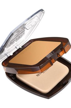 Уценка! Компактная пудра для лица Deborah 24Ore Perfect Compact Foundation 03 True Beige, 9 г