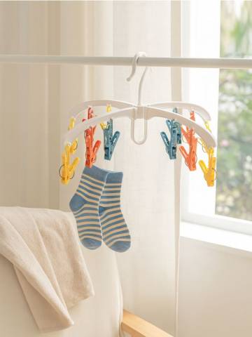 Прищіпки для білизни - різнобарвний