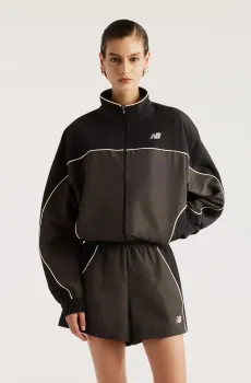 Женская черная ветровка Trackside Woven Черный XL New Balance WJ6279FYBLK