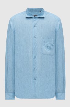 Голубая рубашка из льна