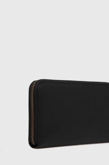 Кожаный кошелек Pinko женский цвет чёрный 100250 A0F1 Кожаный кошелек Pinko женский цвет чёрный 100250 A0F1