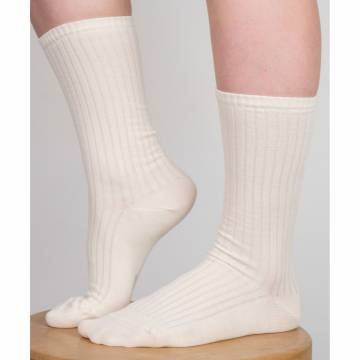 Носки женские MovementStandard MS M0110S высокие, 00 экрю, размер 36-40 Носки женские MovementStandard MS M0110S высокие, 00 экрю, размер 36-40