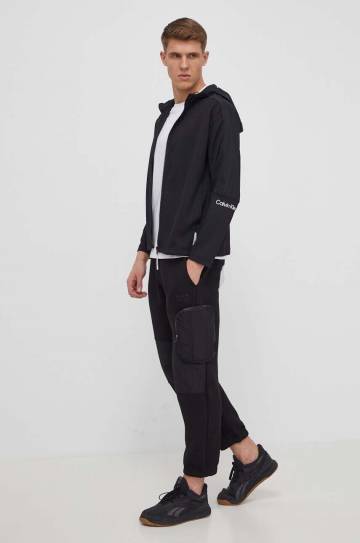 Кофта для тренинга Calvin Klein Performance цвет чёрный с капюшоном однотонная Кофта для тренинга Calvin Klein Performance цвет чёрный с капюшоном однотонная