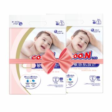 Подгузники Goo.N Plus размер S (4-8 кг), 2*70 шт Подгузники Goo.N Plus размер S (4-8 кг), 2*70 шт