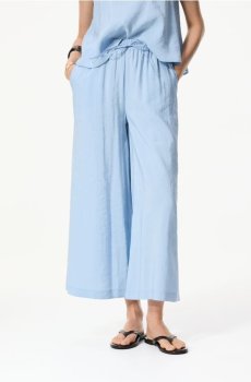 Reserved - Штани вільного крою з модалом - блідо-блакитний - 946JJ-05X