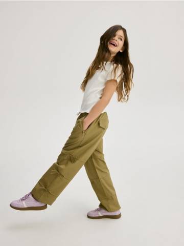 Reserved - GIRLS` TROUSERS - коричневувато-зелений - 789CY-78X Reserved - GIRLS` TROUSERS - коричневувато-зелений - 789CY-78X