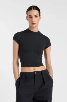 Женская черная футболка Define Fitted Черный L New Balance WT51126BK