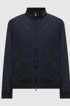 Синяя куртка с нашивкой логотипа