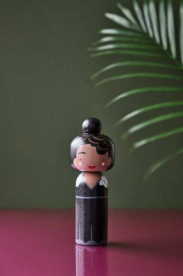 Кукла kokeshi Lucie Kaas Ella Fitzgerald Кукла kokeshi Lucie Kaas Ella Fitzgerald