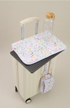 Чохол для ноутбука з квітковим мотивом - різнобарвний