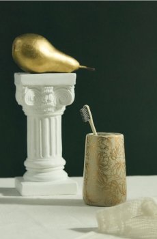 Тримач для зубних щіток з квітковим мотивом - бежевий