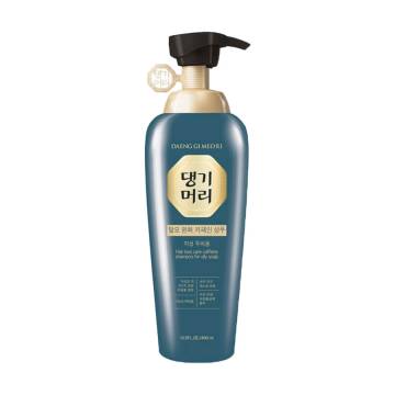 Освежающий шампунь Daeng Gi Meo Ri Hair Loss Care Shampoo For Oily Scalp для жирной кожи головы, против выпадения волос, 400 мл Освежающий шампунь Daeng Gi Meo Ri Hair Loss Care Shampoo For Oily Scalp для жирной кожи головы, против выпадения волос, 400 мл