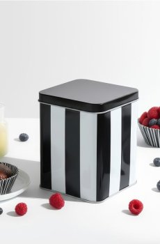 Контейнер для їжі з кришкою - чорний