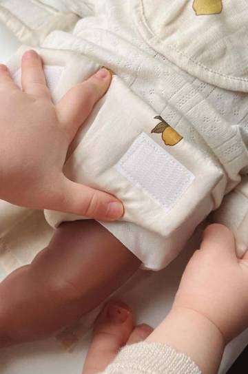 Детский набор: подгузник, слюнявчек и платок Konges Sløjd DOLL NURSERY SET Детский набор: подгузник, слюнявчек и платок Konges Sløjd DOLL NURSERY SET