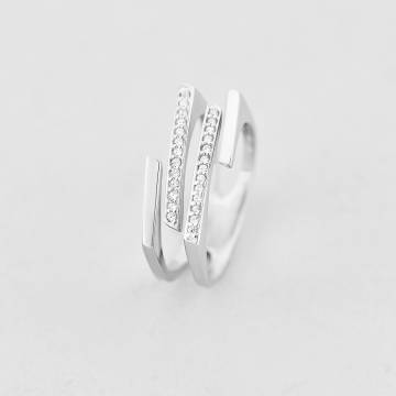 Серебряное кольцо Minimal 19250-18.5 18.5 Серебряное кольцо Minimal 19250-18.5 18.5