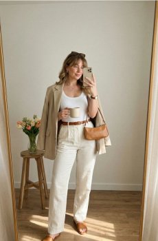 Бавовняне боді на бретелях - білий