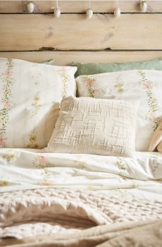 Наволочка - кремовий