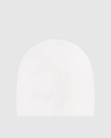 Белая шапка из кашемира