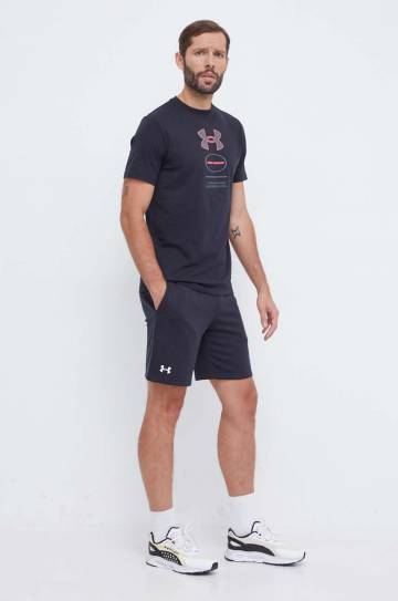 Футболка Under Armour мужской цвет чёрный с принтом Футболка Under Armour мужской цвет чёрный с принтом