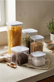 Контейнер для їжі з кришкою - clear