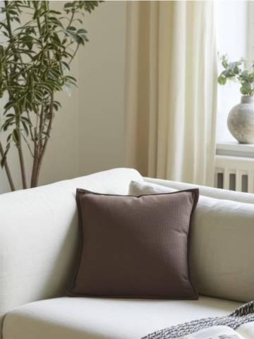 Декоративна подушка - кавовий