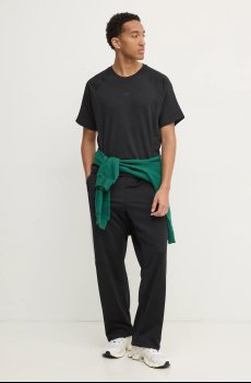 Хлопковая футболка adidas Originals Essential