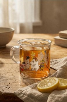 Скляна кружка з ручкою The Moomins - різнобарвний