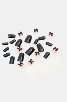 Накладні нігті - чорний