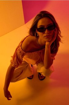 Блуза іспанка з декоративним мереживом - рожевий