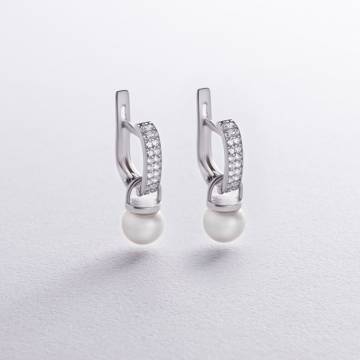 Серебряные серьги с жемчугом и фианитами 902-00333 Серебряные серьги с жемчугом и фианитами 902-00333
