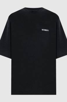 Черная футболка с вышивкой логотипа