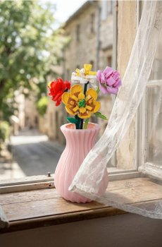 Конструктор – Букет квітів у вазі - різнобарвний