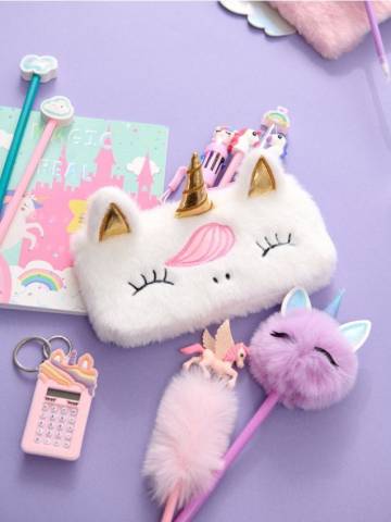 Пенал з 3D аплікацією - білий