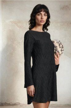 Міні сукня зі структурним візерунком - чорний