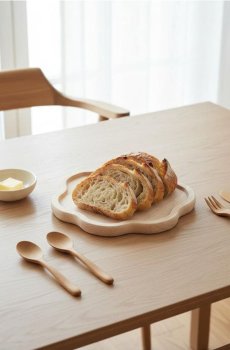 Дерев’яна таця для сервірування у формі квітки - бежевий