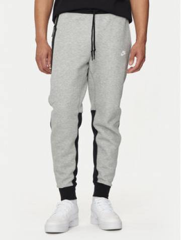 Nike Спортивні штани FB8002 Сірий Slim Fit Nike Спортивні штани FB8002 Сірий Slim Fit