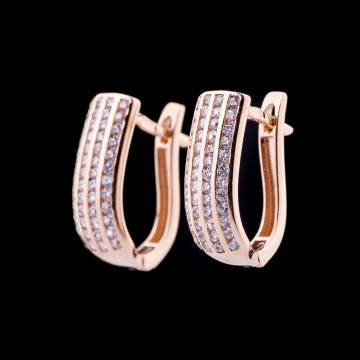 Золотые серьги (фианиты) с04540 Золотые серьги (фианиты) с04540