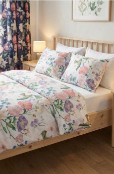 Комплект постільної білизни з квітами - різнобарвний