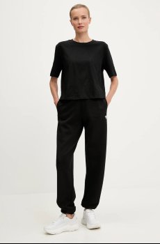 Хлопковая футболка Guess PEONY