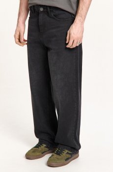 Cropp - Вільні джинси з ефектом виварювання - чорний