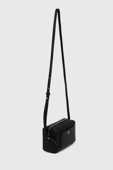 Сумочка Calvin Klein цвет чёрный K60K612140 Сумочка Calvin Klein цвет чёрный K60K612140